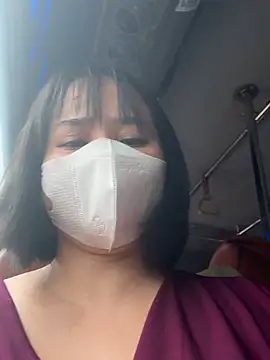 May-Squirt online show from April 15, 2026, 6:09 am