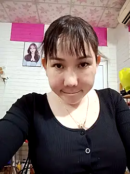 Snapshot of Ana_love2000 chatting on February 27, 2025, 3:26 pm Ana love2000 online show from February 27, 2025, 3:26 pm