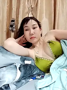 Snapshot of Ana_love2000 chatting on September 13, 2025, 3:23 pm Ana love2000 online show from September 13, 2025, 3:23 pm