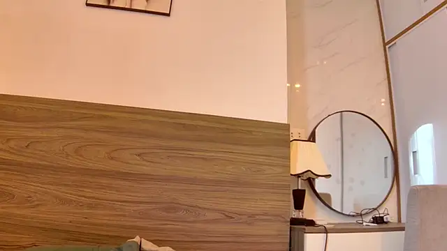 sun place online show from October 27, 2025, 2:37 am