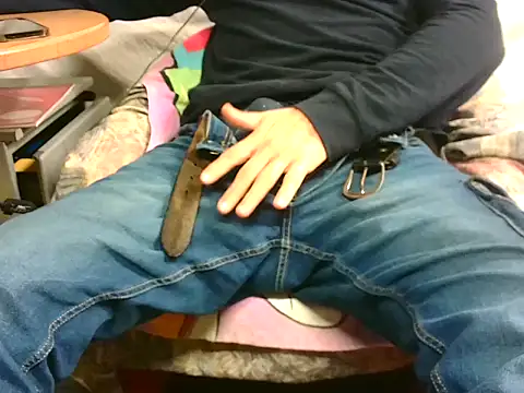 Giulio35 Pika online show from November 22, 2025, 6:45 am