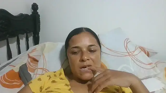 GiveLove1 online show from October 31, 2025, 4:30 pm