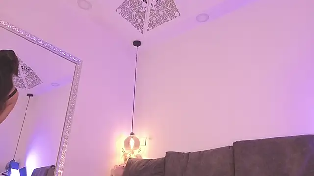 Snapshot of Isabella_francoo chatting on December 20, 2025, 12:01 pm Isabella francoo online show from December 20, 2025, 12:01 pm
