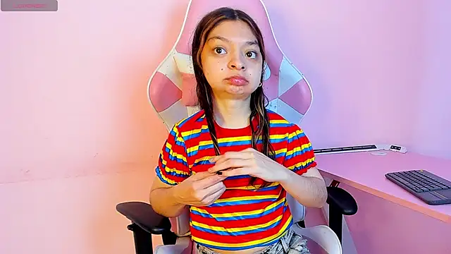 CharlotteMuller online show from November 1, 2025, 8:44 pm