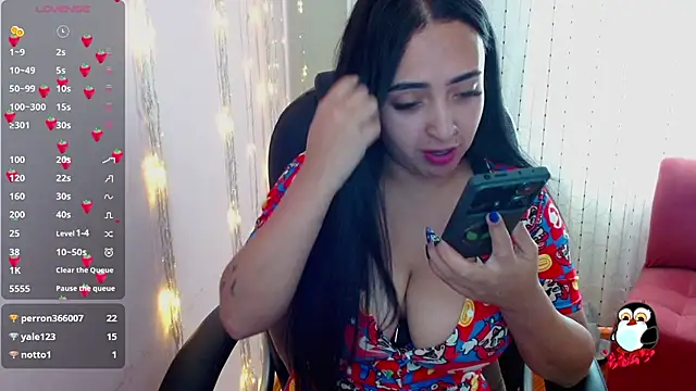 Snapshot of AmberGoddess_ chatting on January 15, 2025, 1:52 pm AmberGoddess online show from January 15, 2025, 1:52 pm