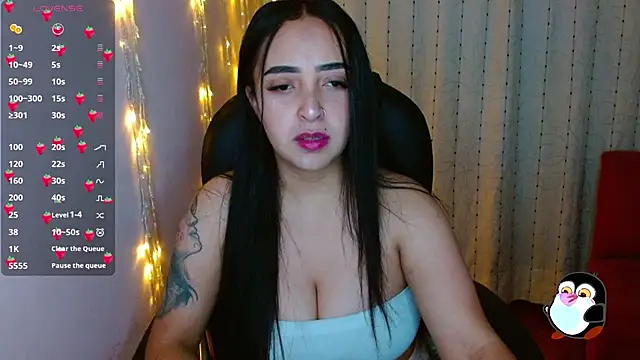 Snapshot of AmberGoddess_ chatting on January 18, 2025, 4:37 am AmberGoddess online show from January 18, 2025, 4:37 am