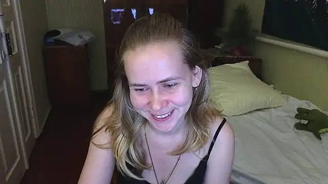 Riley Roo online show from January 2, 2025, 6:01 pm