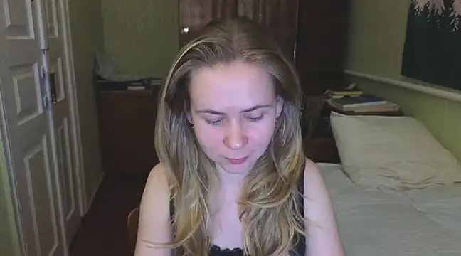 Riley Roo online show from February 20, 2025, 5:51 pm