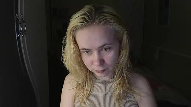 Riley Roo online show from February 15, 2026, 4:36 pm