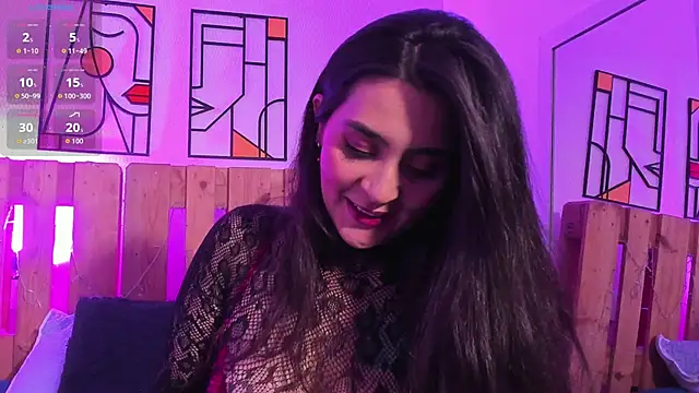 Snapshot of emily_amaya chatting on April 30, 2026, 8:57 pm emily amaya online show from April 30, 2026, 8:57 pm