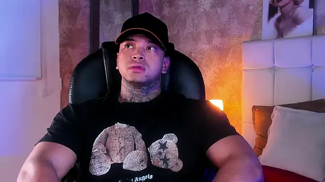 Stiven collins online show from April 1, 2026, 6:25 am