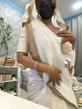 Monalisadon018 online show from December 9, 2024, 6:35 pm