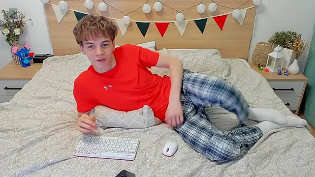 Fandi 777 online show from March 3, 2025, 6:04 am