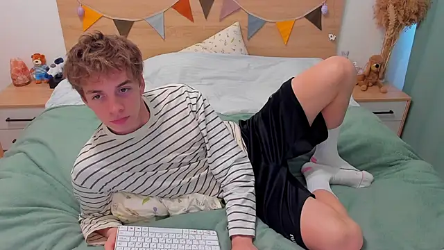 Fandi 777 online show from April 4, 2026, 11:18 am