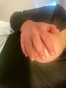 MorbidaMonica01 online show from December 19, 2025, 10:06 pm