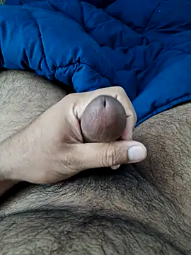 Snapshot of bobyyboyy1 chatting on October 19, 2025, 5:30 am bobyyboyy1 online show from October 19, 2025, 5:30 am