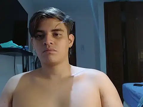 Snapshot of BadBunny_69 chatting on January 7, 2026, 8:28 am BadBunny 69 online show from January 7, 2026, 8:28 am