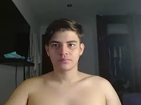 Snapshot of BadBunny_69 chatting on January 8, 2026, 8:33 pm BadBunny 69 online show from January 8, 2026, 8:33 pm