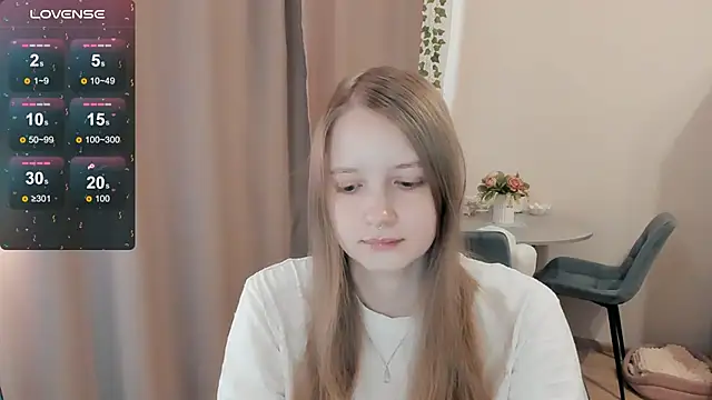 Snapshot of Alyaley chatting on June 23, 2026, 12:36 pm Alyaley online show from June 23, 2026, 12:36 pm