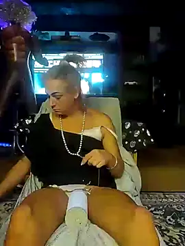 KrystallCoxxh online show from October 6, 2025, 10:02 am