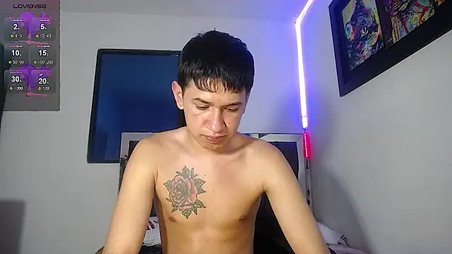 Snapshot of Mr_daren_ chatting on February 27, 2025, 1:27 am Mr daren online show from February 27, 2025, 1:27 am