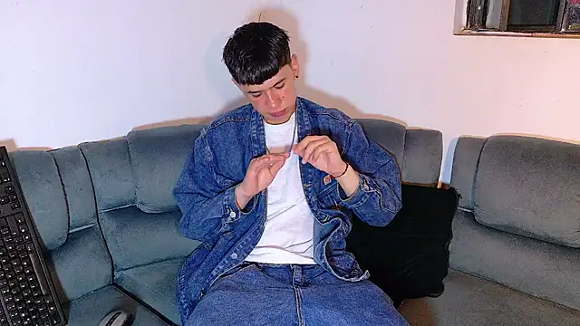 Mr daren  online show from October 25, 2025, 5:51 pm