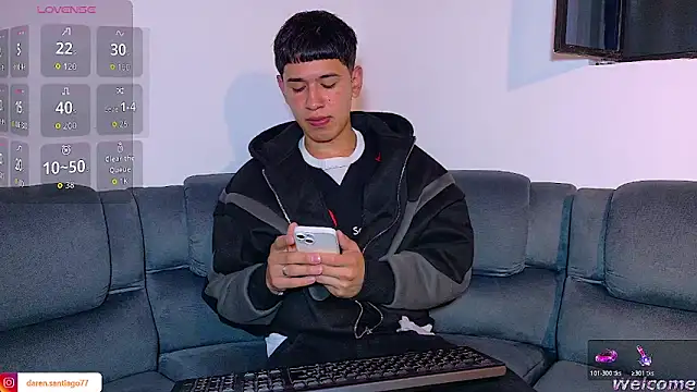 Snapshot of Mr_daren_ chatting on May 12, 2026, 6:16 pm Mr daren online show from May 12, 2026, 6:16 pm