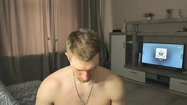Snapshot of EthanPinkman chatting on June 18, 2026, 7:19 am EthanPinkman online show from June 18, 2026, 7:19 am