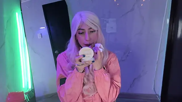 LilithCooperr  online show from February 7, 2026, 3:54 am