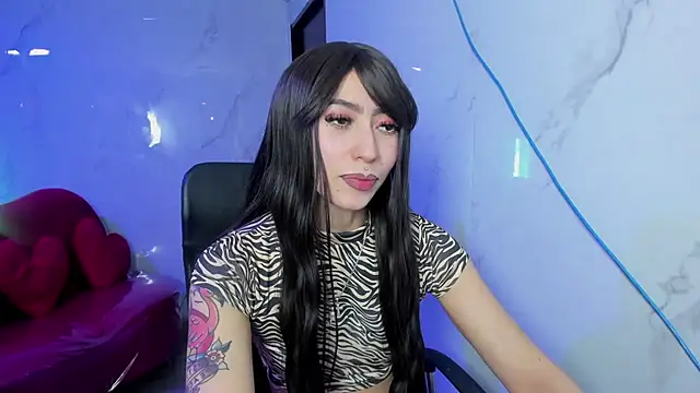 Snapshot of LilithCooperr_ chatting on July 14, 2026, 8:14 pm LilithCooperr online show from July 14, 2026, 8:14 pm
