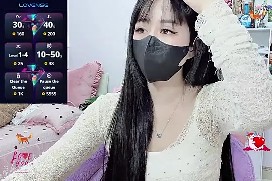  LLisa  online show from January 15, 2026, 3:00 am