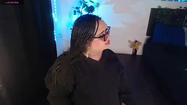 LiaScarlett online show from October 24, 2025, 11:12 pm