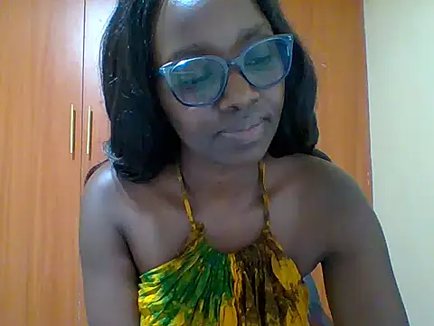 sexy darleen23 online show from March 9, 2026, 8:13 pm