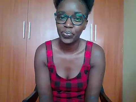 Snapshot of sexy_darleen23 chatting on April 24, 2026, 9:12 am sexy darleen23 online show from April 24, 2026, 9:12 am