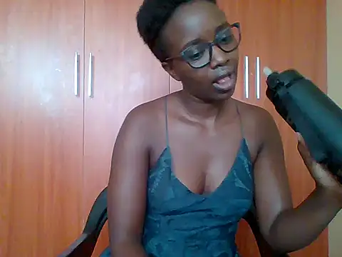 Snapshot of sexy_darleen23 chatting on April 26, 2026, 10:02 am sexy darleen23 online show from April 26, 2026, 10:02 am