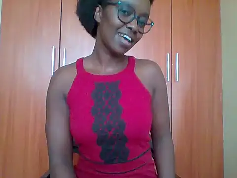 Snapshot of sexy_darleen23 chatting on May 4, 2026, 10:55 am sexy darleen23 online show from May 4, 2026, 10:55 am