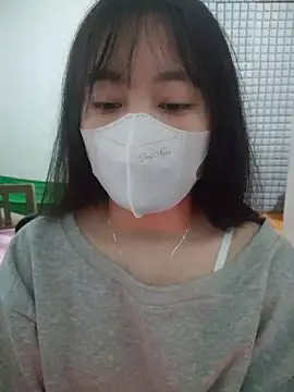 Kajisu 26 online show from December 18, 2025, 1:11 am