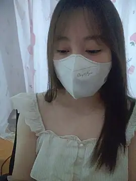 Kajisu 26 online show from May 27, 2026, 12:51 am
