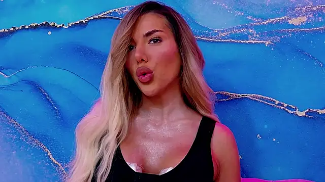 ClaraHazel online show from February 28, 2025, 3:37 am