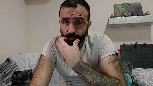 Snapshot of ivat80 chatting on December 2, 2024, 11:12 am ivat80 online show from December 2, 2024, 11:12 am