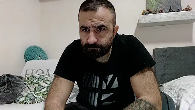 Snapshot of ivat80 chatting on December 26, 2024, 7:03 am ivat80 online show from December 26, 2024, 7:03 am