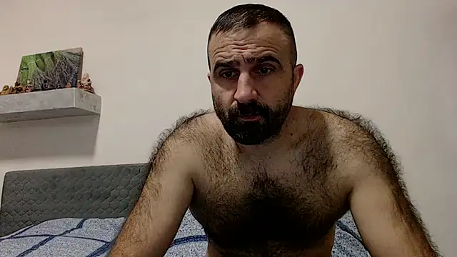 Snapshot of ivat80 chatting on January 10, 2025, 5:58 am ivat80 online show from January 10, 2025, 5:58 am