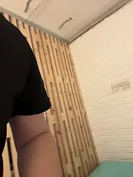 MrMrsRight online show from January 8, 2026, 10:39 am