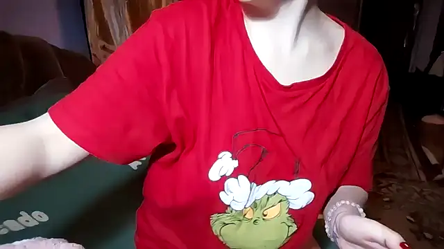  Kitti  online show from February 17, 2026, 8:59 pm