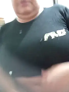 Shanttal0272 online show from September 17, 2025, 2:52 pm