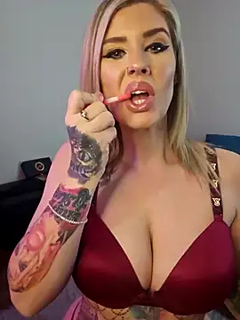 ellieconradxo online show from January 27, 2025, 5:48 pm