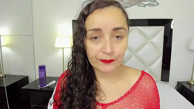 Snapshot of _luna__sweet_ chatting on January 26, 2025, 3:27 am luna sweet online show from January 26, 2025, 3:27 am