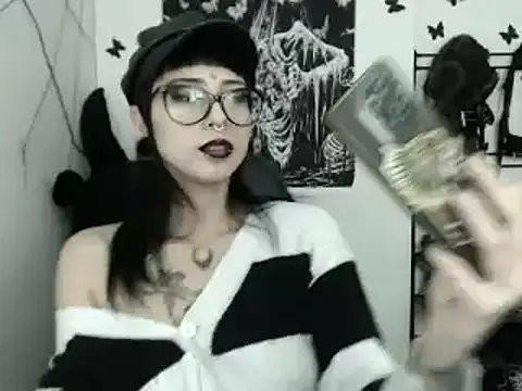 n0sferatus   online show from January 12, 2026, 4:18 am