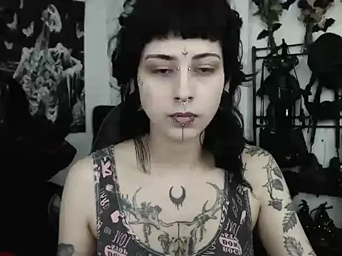 Snapshot of n0sferatus__ chatting on June 5, 2026, 1:56 am n0sferatus online show from June 5, 2026, 1:56 am