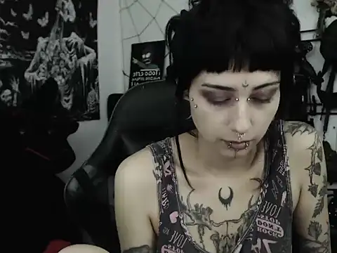 Snapshot of n0sferatus__ chatting on June 25, 2026, 2:55 am n0sferatus online show from June 25, 2026, 2:55 am